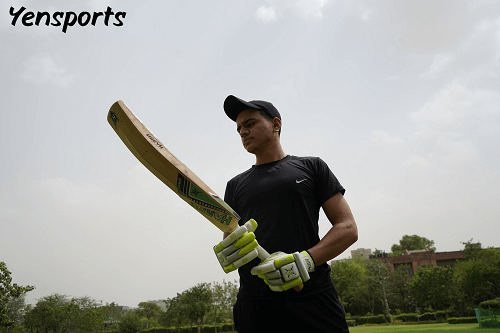 cricket uniform